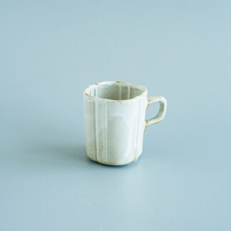 VEILLÉE Flower Shaped Cup (White)