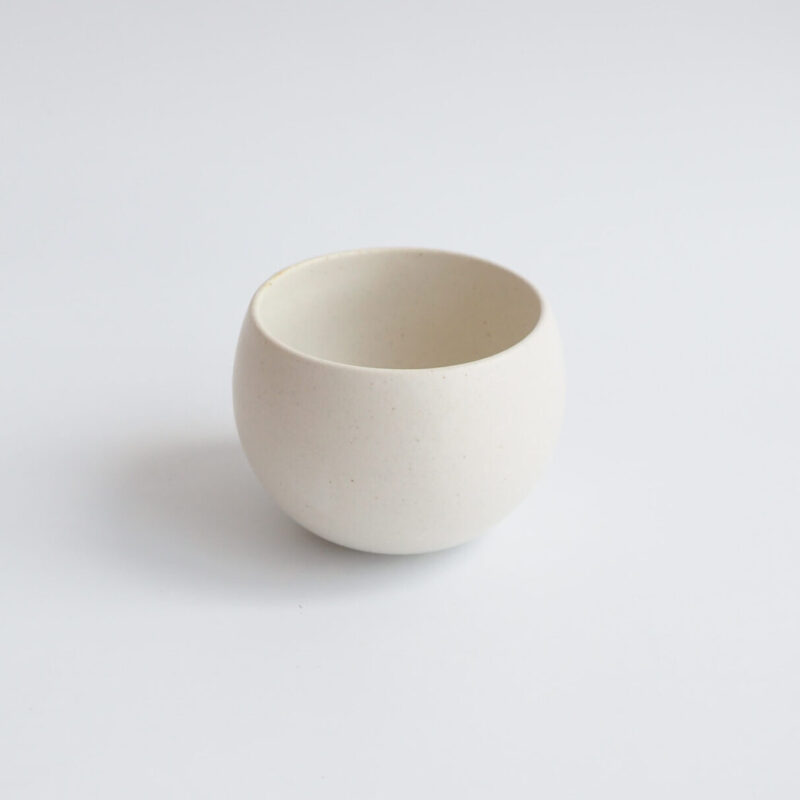 SALIU SHIKIKA Teacup (White)